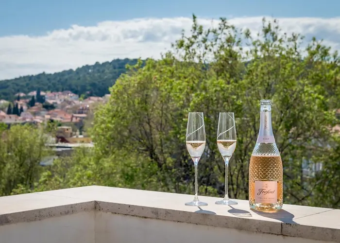 Opera Lejlighed Split