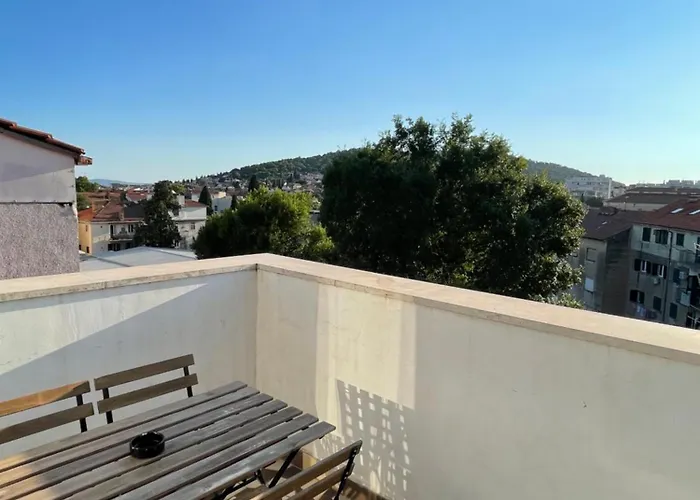 Opera Lejlighed Split